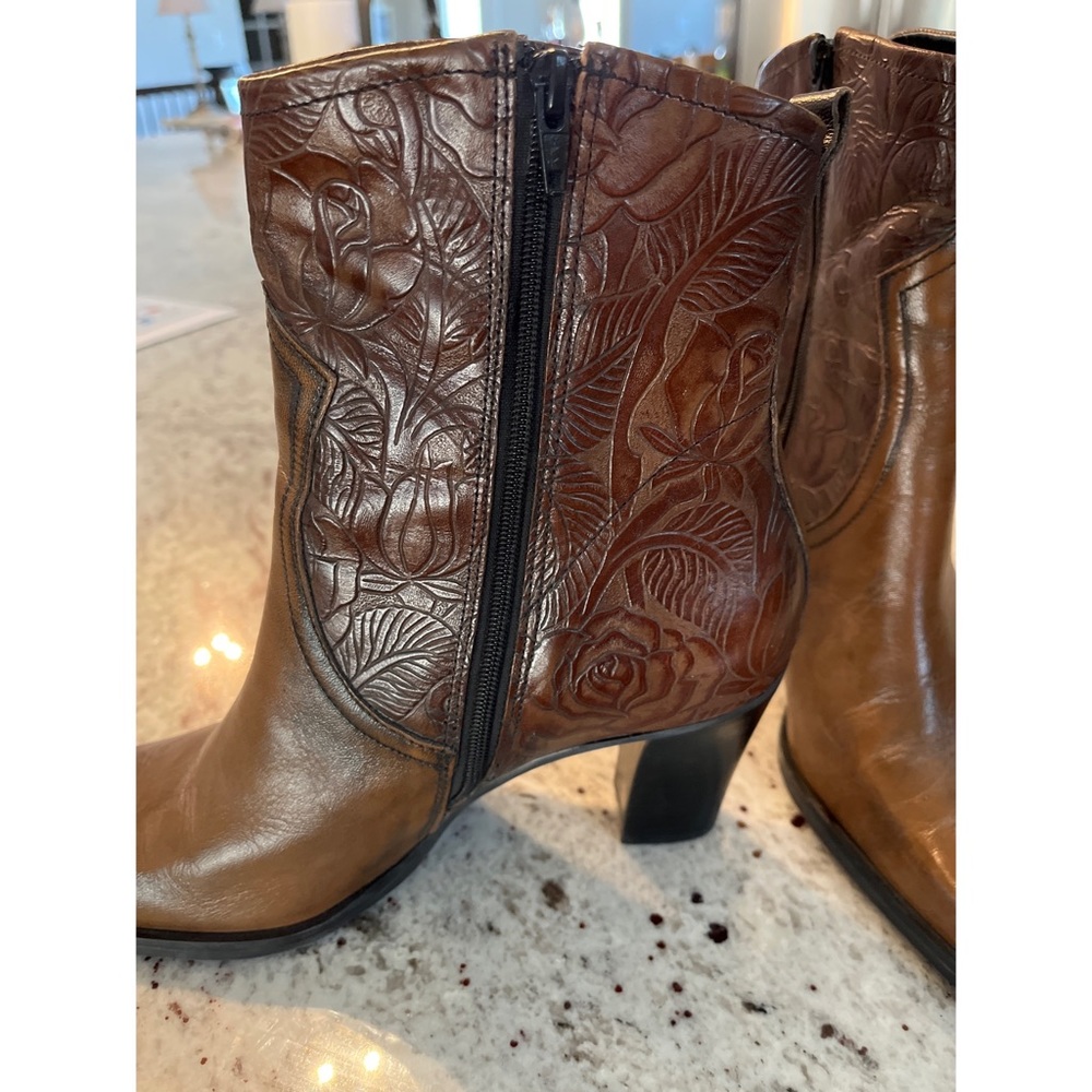 Beautiful leather boot.